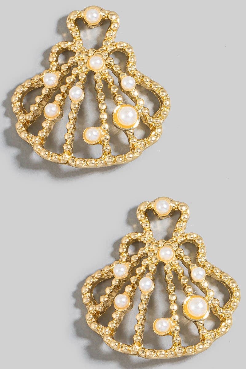 Lisa Pearl Drop Studs