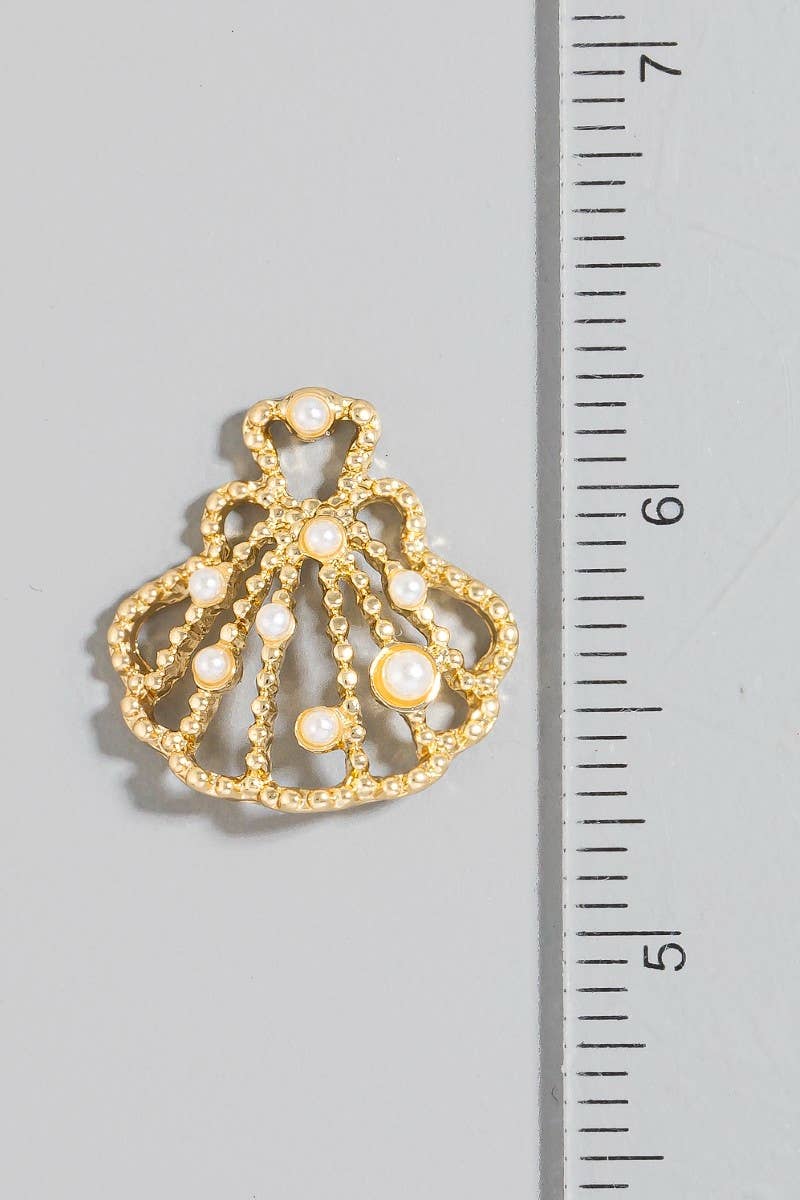 Lisa Pearl Drop Studs